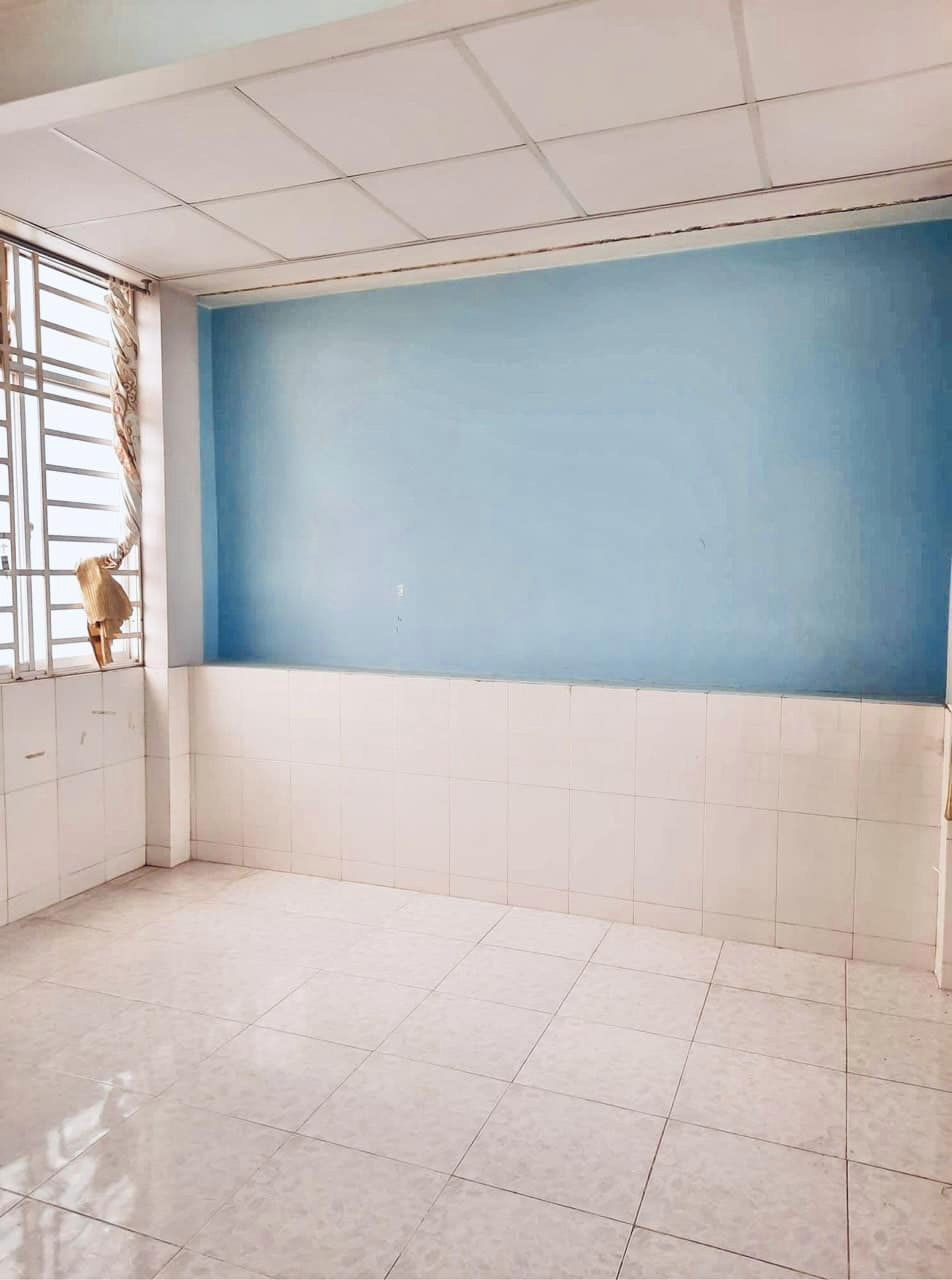 Bán nhà quận 10, đường Hồ Thị Kỷ, phường 1, 43 m2, 5 tầng, giá 6 tỷ 6
