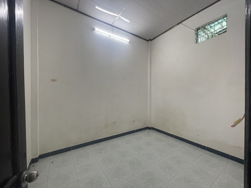 4.7 TỶ - 50m2 NGANG 4M. HẺM XE HƠI VÀO NHÀ - PHẠM VĂN CHIIÊU - P14 - GV - Ngay NGÃ BA NGUYỄN VĂN