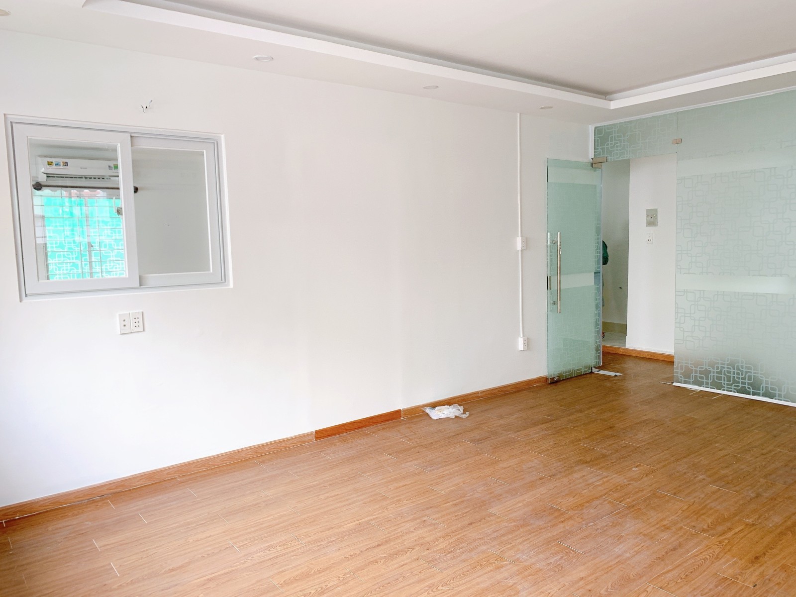 ĐẶNG MINH TRỨ TÂN BÌNH - DT 70m2(9×8) - 2 TẦNG - HẺM 4M -GIÁ CHỈ 5 TỈ 9 CHO THUÊ 10tr/Th.