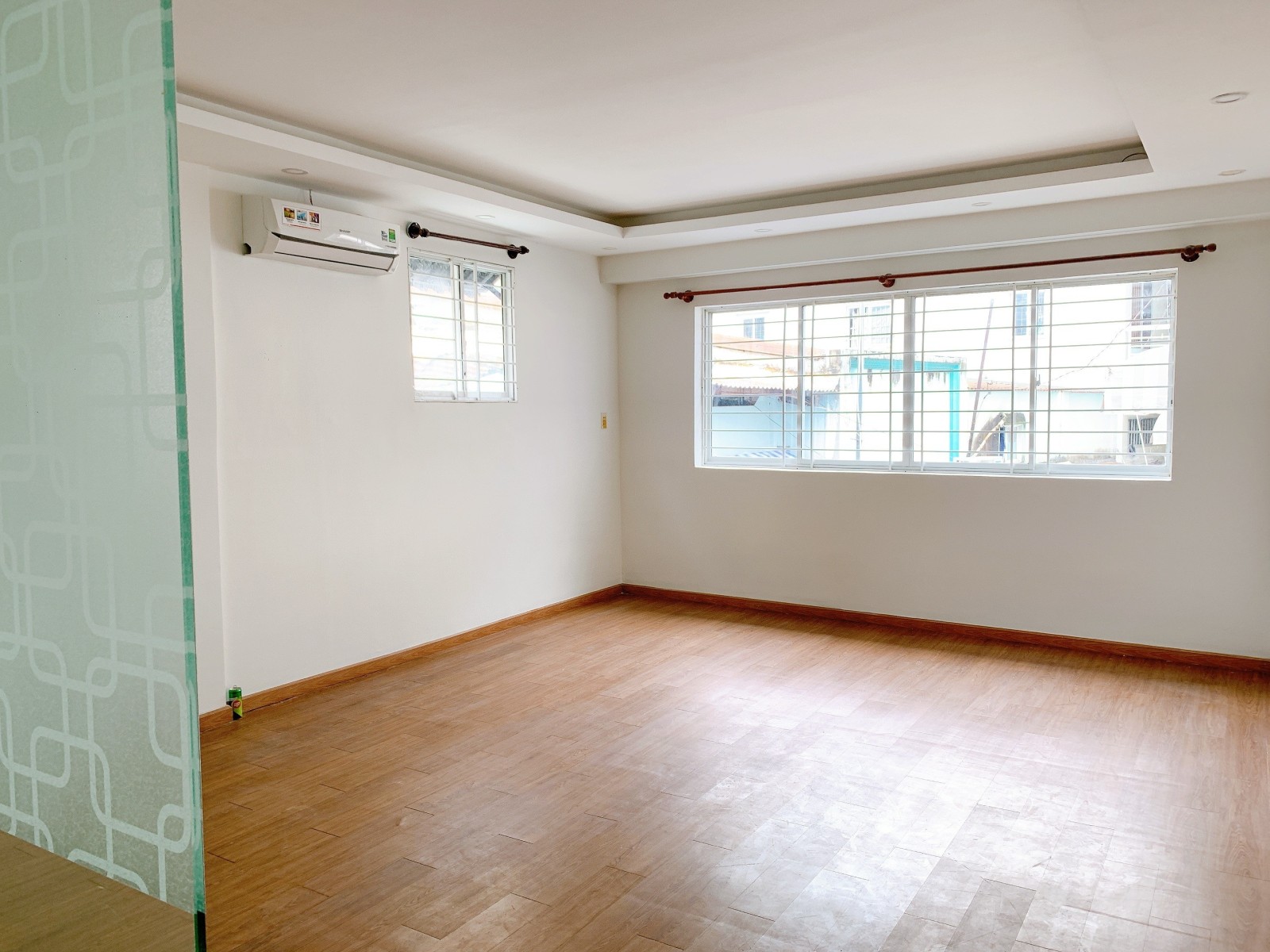 ĐẶNG MINH TRỨ TÂN BÌNH - DT 70m2(9×8) - 2 TẦNG - HẺM 4M -GIÁ CHỈ 5 TỈ 9 CHO THUÊ 10tr/Th.