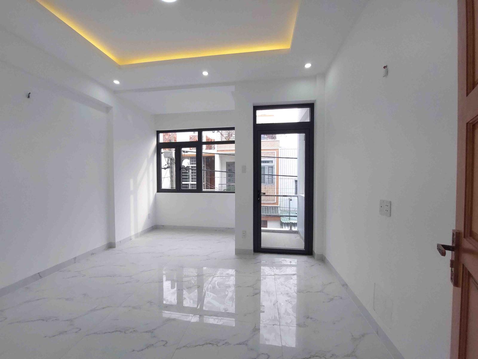 Bán Nhà Linh Đông Thủ Đức 60m2_4x15, 4 Tầng HXH Chỉ Nhỉnh 6 Tỷ Gấp Bán Trước Tết