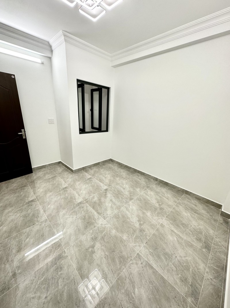 NGỘP QUÁ CHỦ HẠ TIẾP CHỈ CÒN NHỈNH 5 TỶ 40M2 NHÀ MỚI ĐẸP - P4 - GV - 4 TẦNG - 4PN - 3 BƯỚC RA MẶT