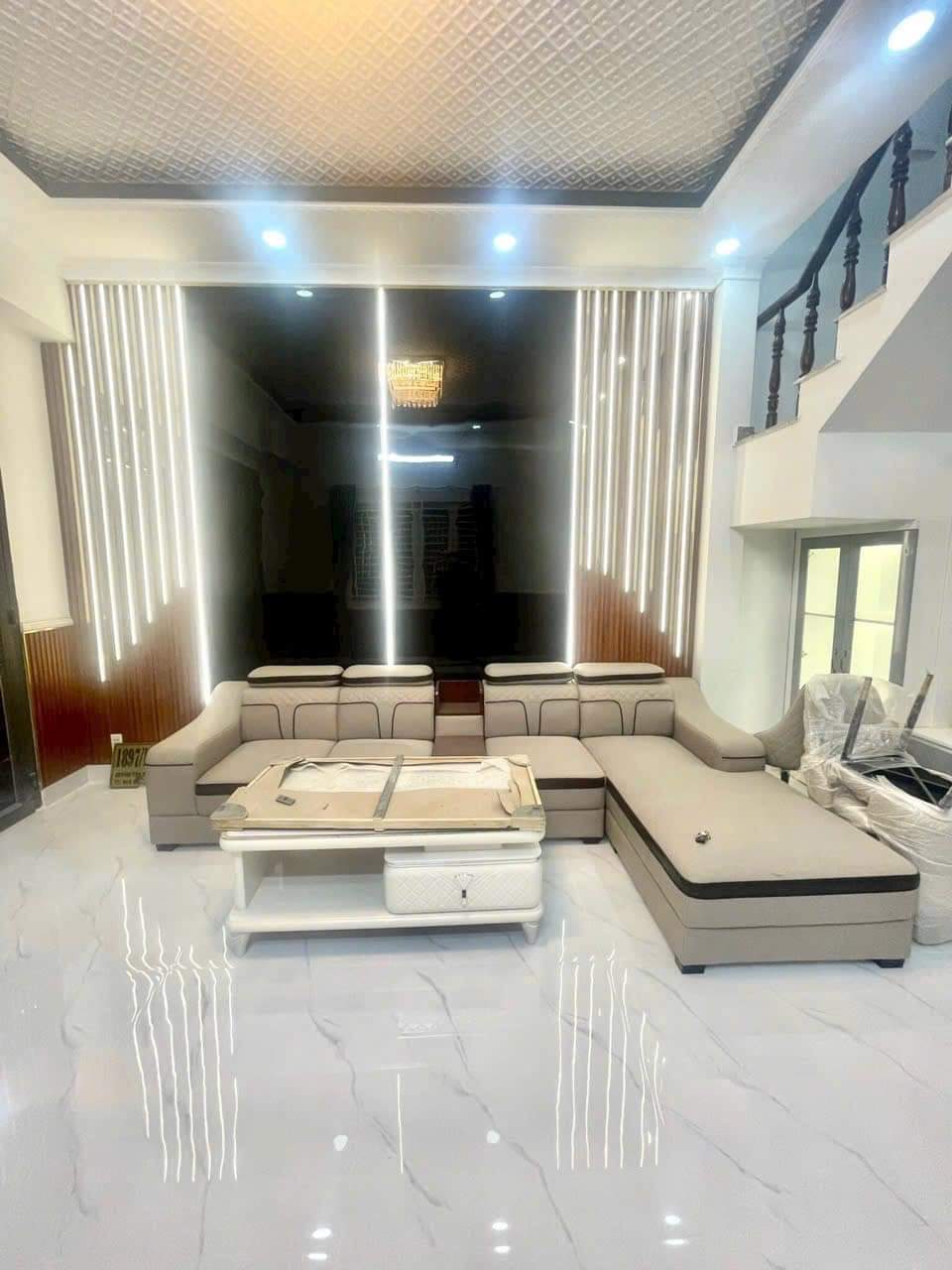 Bán nhà mới TT. Nhà Bè - đường 6m xe hơi 1897 HTP - 50m2 hoàn công 169m2 - 4t giá 5.2 tỷ