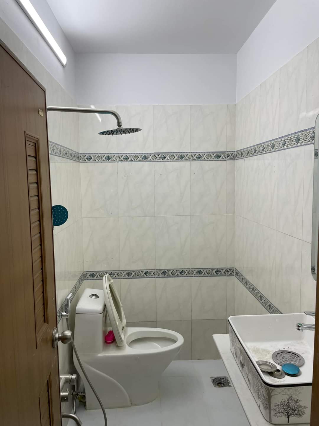 Bán nhà mới TT. Nhà Bè - đường 6m xe hơi 1897 HTP - 50m2 hoàn công 169m2 - 4t giá 5.2 tỷ