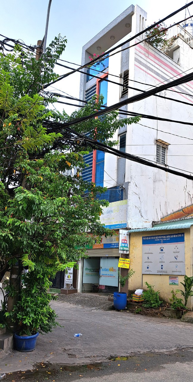 Bán nhà MT hẻm 10m 110 Tô Hiệu 1 trệt 4 lầu giá 5.7 tỷ 