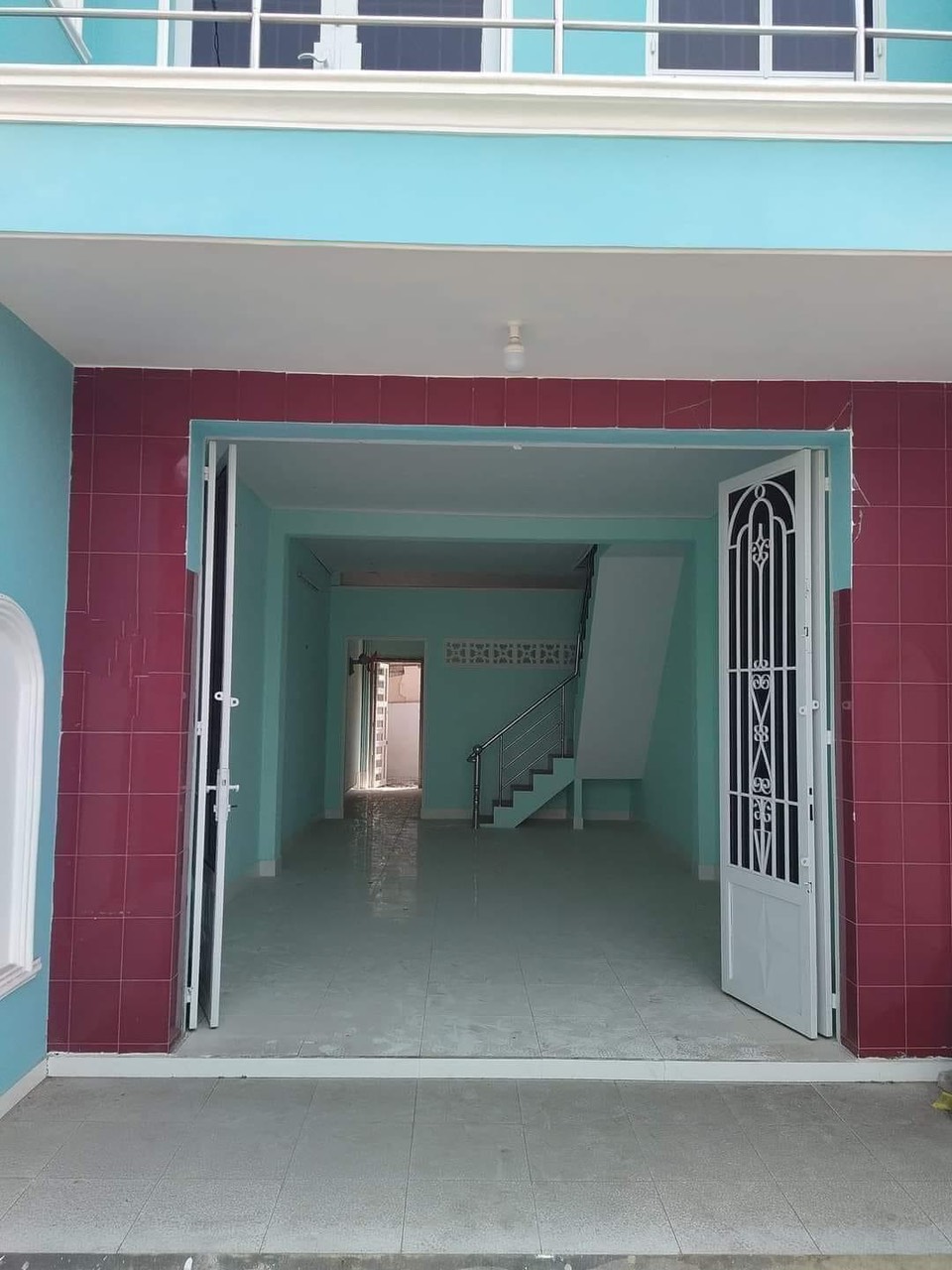 Bán nhà Tạ Quang Bửu Quận 8 - 81m2 (4mx20m) - HXH, giá 4 tỷ 5 LH 0906380892 