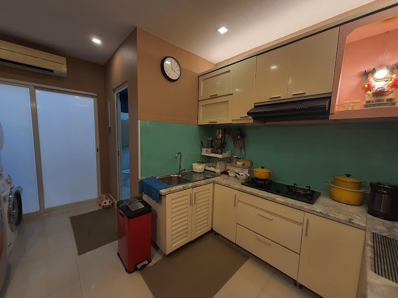 GIẢM HƠN 2TỶ -NHÀ NGUYỄN TRÃI Q1-64M2-HẺM XE HƠI TỚI CỬA, 2TẦNG- 2PN SIÊU ĐẸP- 12.5 TỶ TL – 0395563560