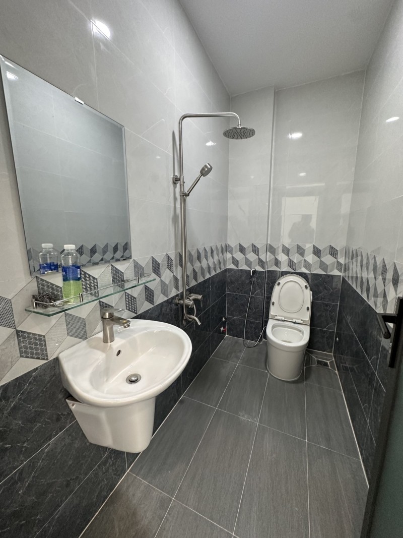 BÁN NHÀ HẺM XE HƠI VƯỜN LÀI – 40M2 (4x10) – 2 TẦNG BTCT – NHỈNH 4 TỶ TL – 0395563560