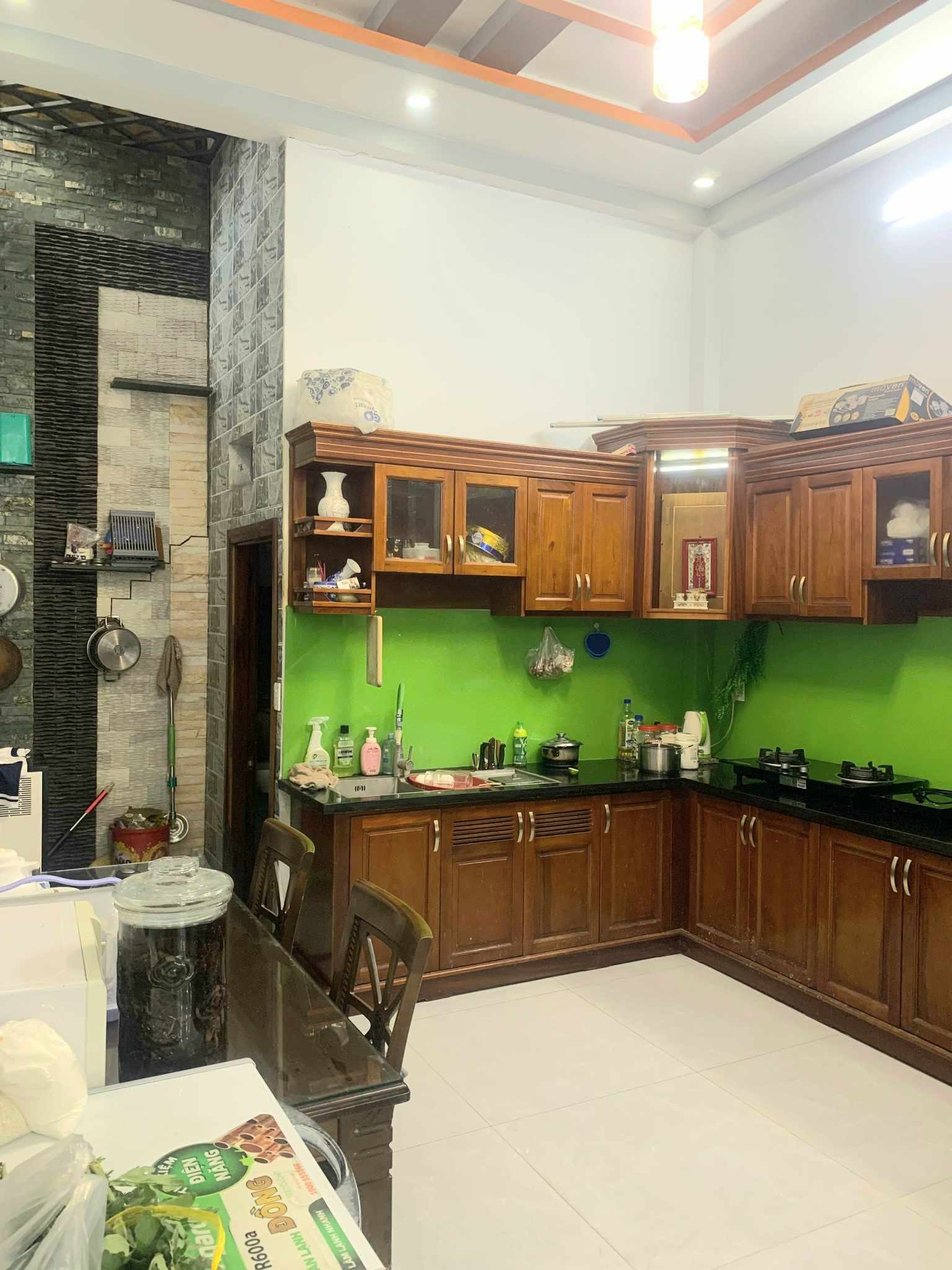Bán nhà đường Lê văn Khương, Q.12, Đ.10m có lề, 73m 4T, ở KD chỉ 6.8 tỷ.