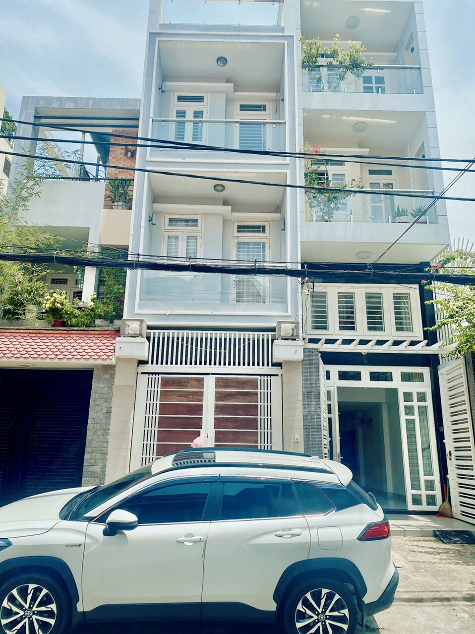 Bán nhà 4 tầng, mặt tiền Nguyễn An Ninh, P14, Bình Thạnh. giá:12.5 tỷ