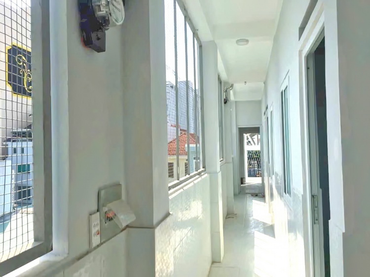 Hàng hot! Căn hộ dịch vụ 5 tầng lô nhì Nguyễn Thị Thập, Quận 7