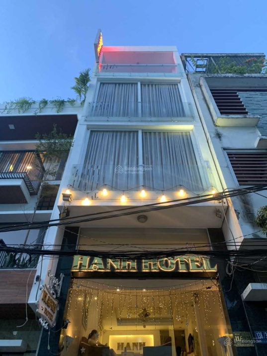 Bán Nhà Kinh doanh Hotel đường Nguyễn Xí, diện tích 4x15m , 5 Tầng , đã giãm mạnh 1,5Tỷ