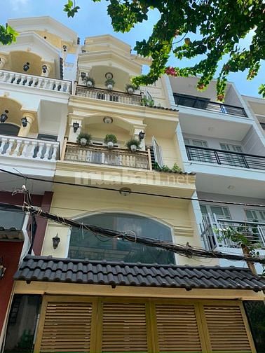 Bán nhà mặt tiền Hồng Hà P2 Tân Bình, 4.2x20m vị trí đẹp giá 18.8 tỷ TL