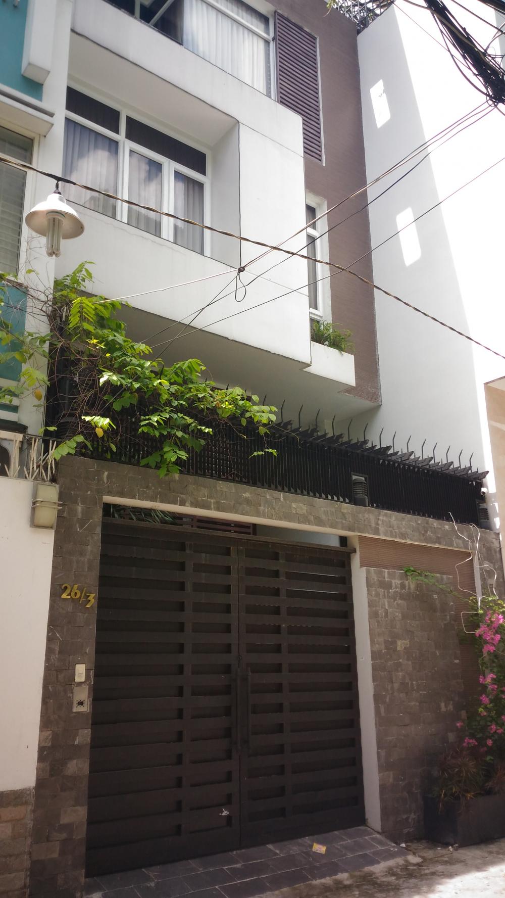 Bán khách sạn mặt tiền đường Bùi Thị Xuân, xây 10 lầu, 45P, HĐ thuê 315triệu/th, giá 75 tỷ