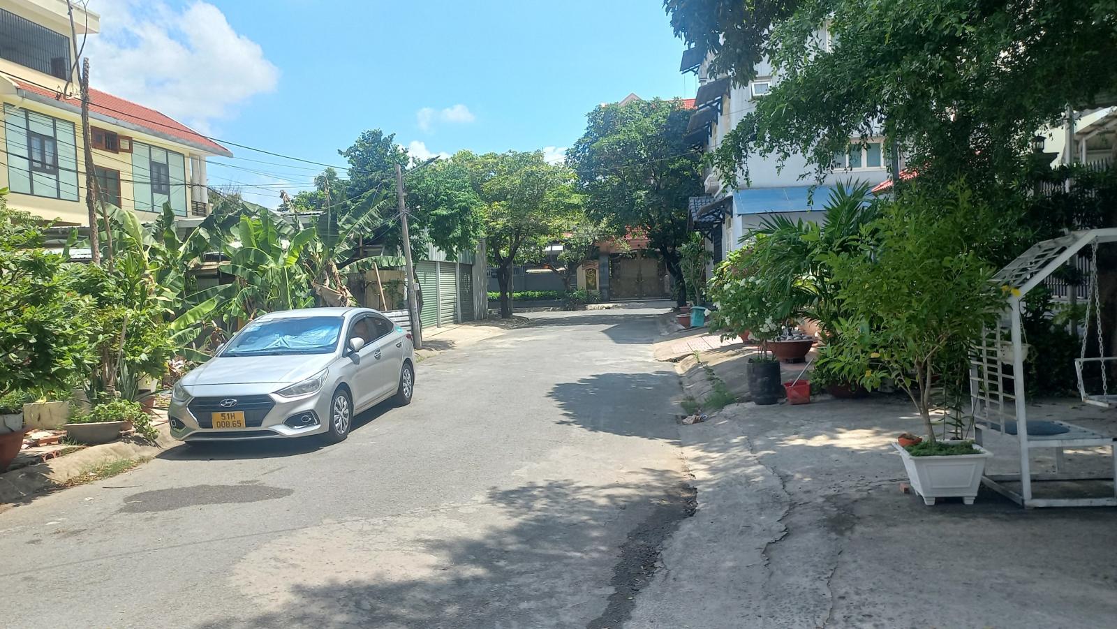 Bán Đất Tặng Nhà Trọ Khu Văn Phòng Chính Phủ 389 Quốc Lộ 13 - Hiệp Bình Phước - Thành Phố Thủ Đức