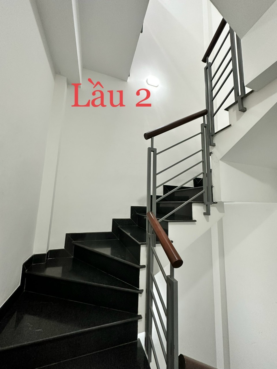  Bán nhà hẻm giá tốt Phường Tân Qúy dt 4x11.45m Nở Hậu 6m 3,5 Tấm giá 5.5 tỷ TL