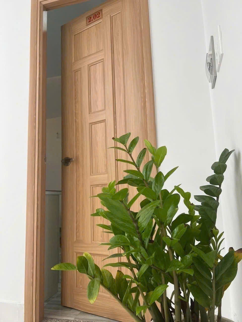 Hàng Hiếm Phước Long B Q9- 5,1 Tỷ--HXH Thông-4m x 14m-Gần Chợ-Sổ Riêng-An Ninh