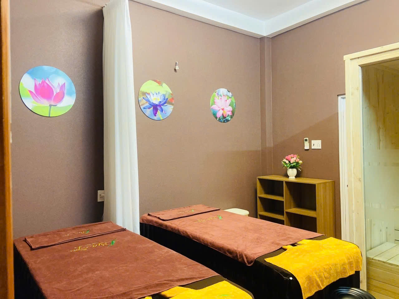 Mặt tiền hẻm ô tô - Kinh doanh - 4 tầng - 83m2 - Đang cho thuê - 30 tỷ