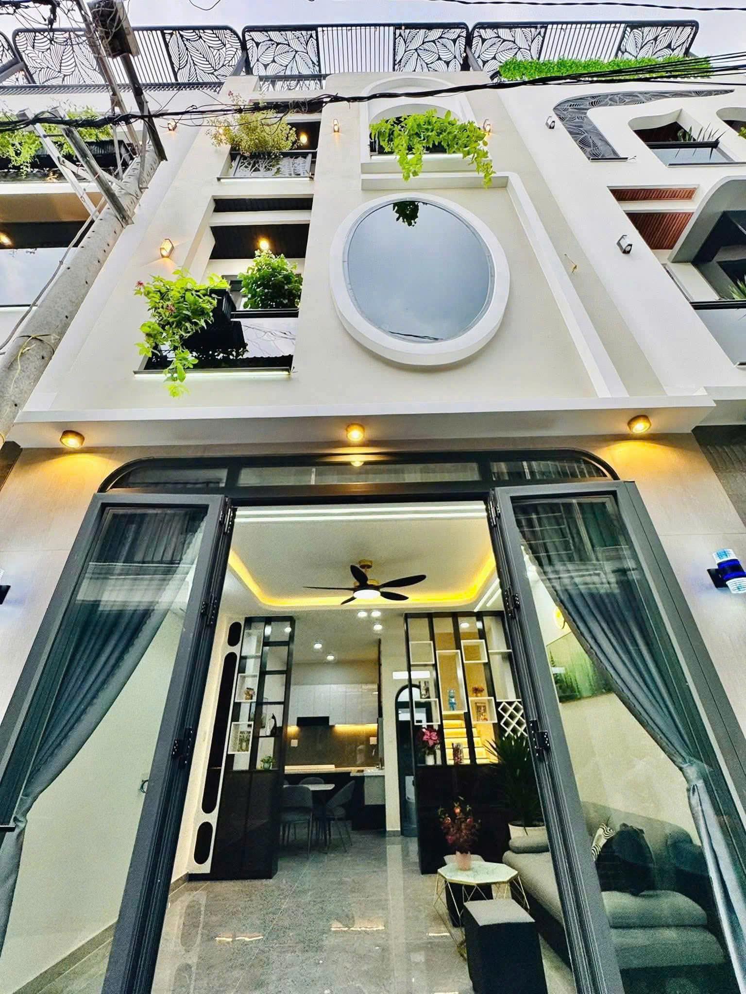 Bán nhà HXH Ấp Bắc, phường 13 Tân Bình (4*15) 5 tầng khu nhà ga T3