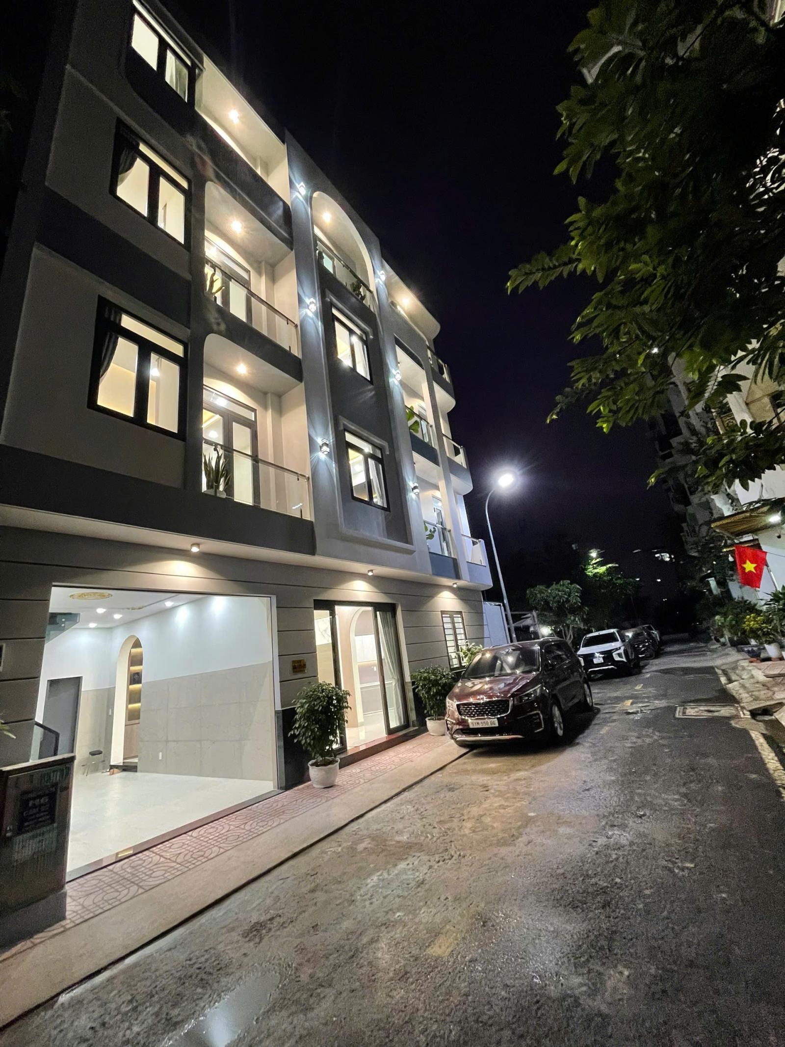 Nhà Bán Hẽm Nhựa 7m - 5 Tầng Mới - Đường Bình Thành - DT 14 x 10m