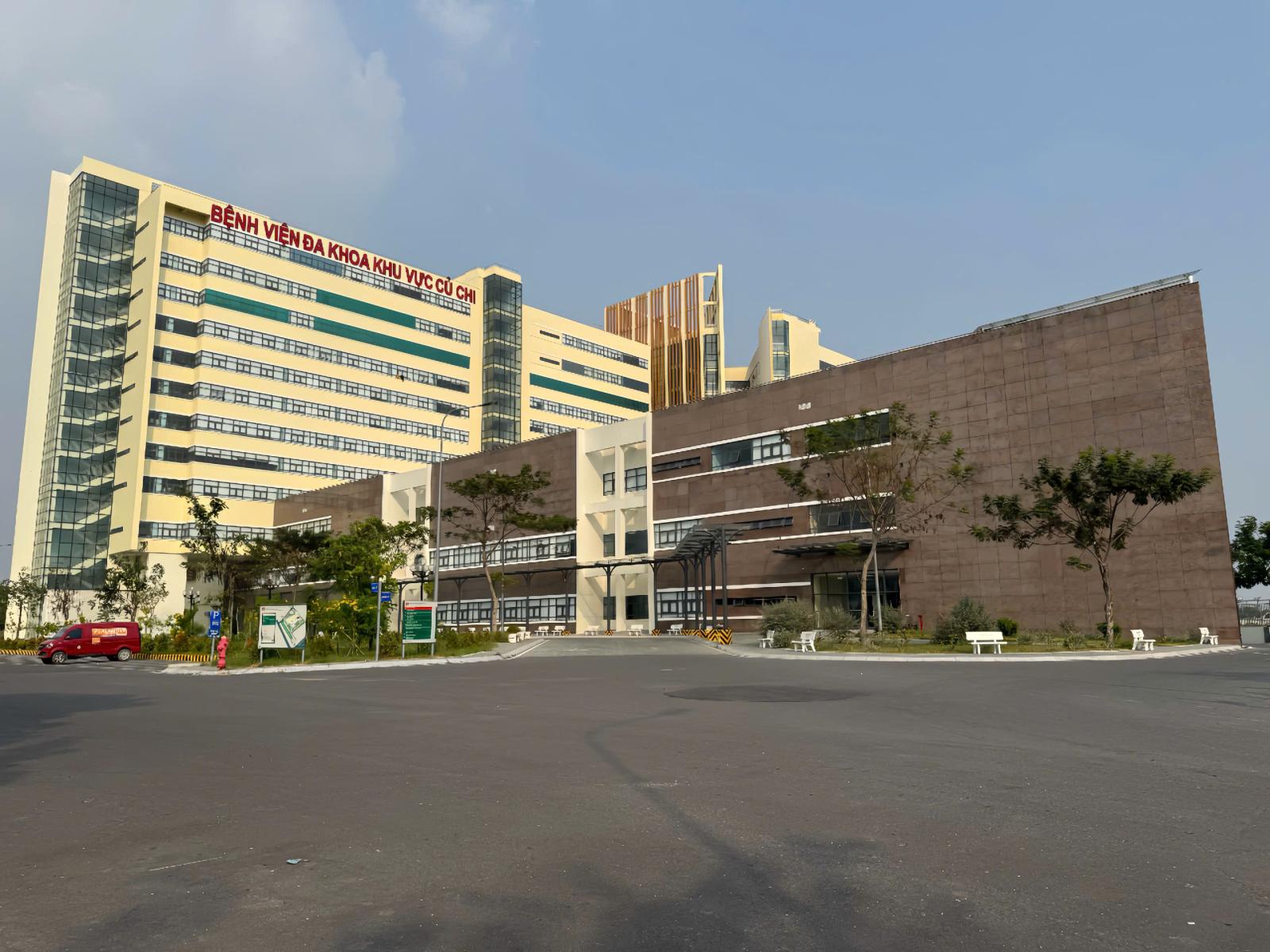 Bán đất tặng nhà mặt tiền Tỉnh Lộ 15, sát TTTM Centre Mall Củ Chi, 95m2 chỉ 5 tỷ