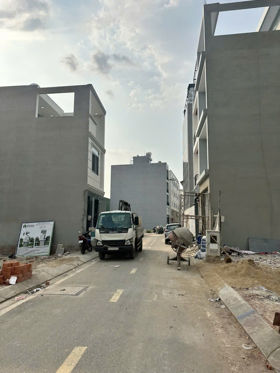 Quá rẻ Đất khu phân lô cực đẹp Tây lân Bình Tân hẻm nhựa 8m 76m2 kv xây 5 Tầng 4 tỷ 150