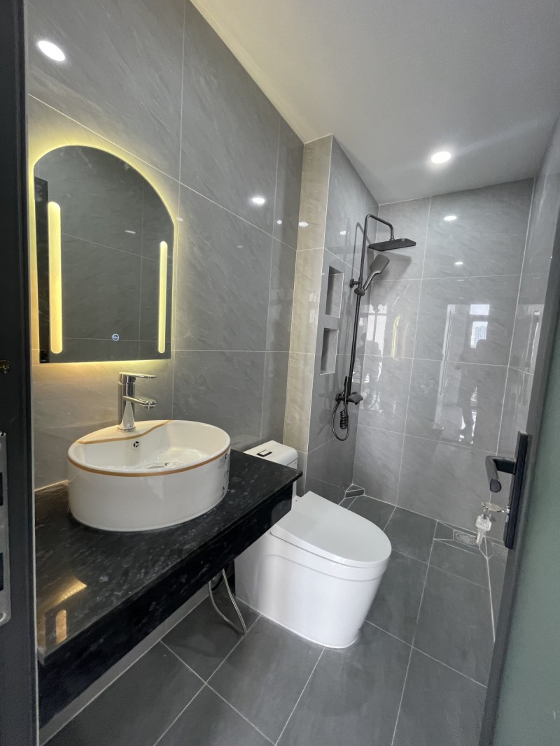 Bán nhà đường số 12, Tam Bình, Thủ Đức, TP HCM . DT  61m2, 2 tầng. Giá 5,09  tỷ, Sổ Hồng, Liên hệ