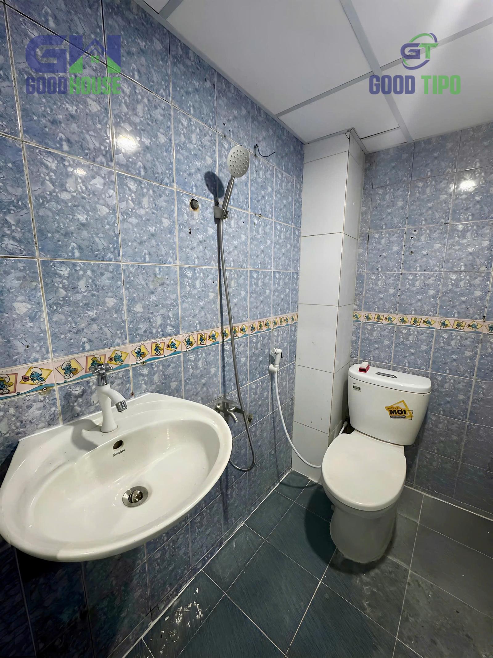 Bán gấp nhà hẻm Lê Đại Hành, Phường 7, Quận 11