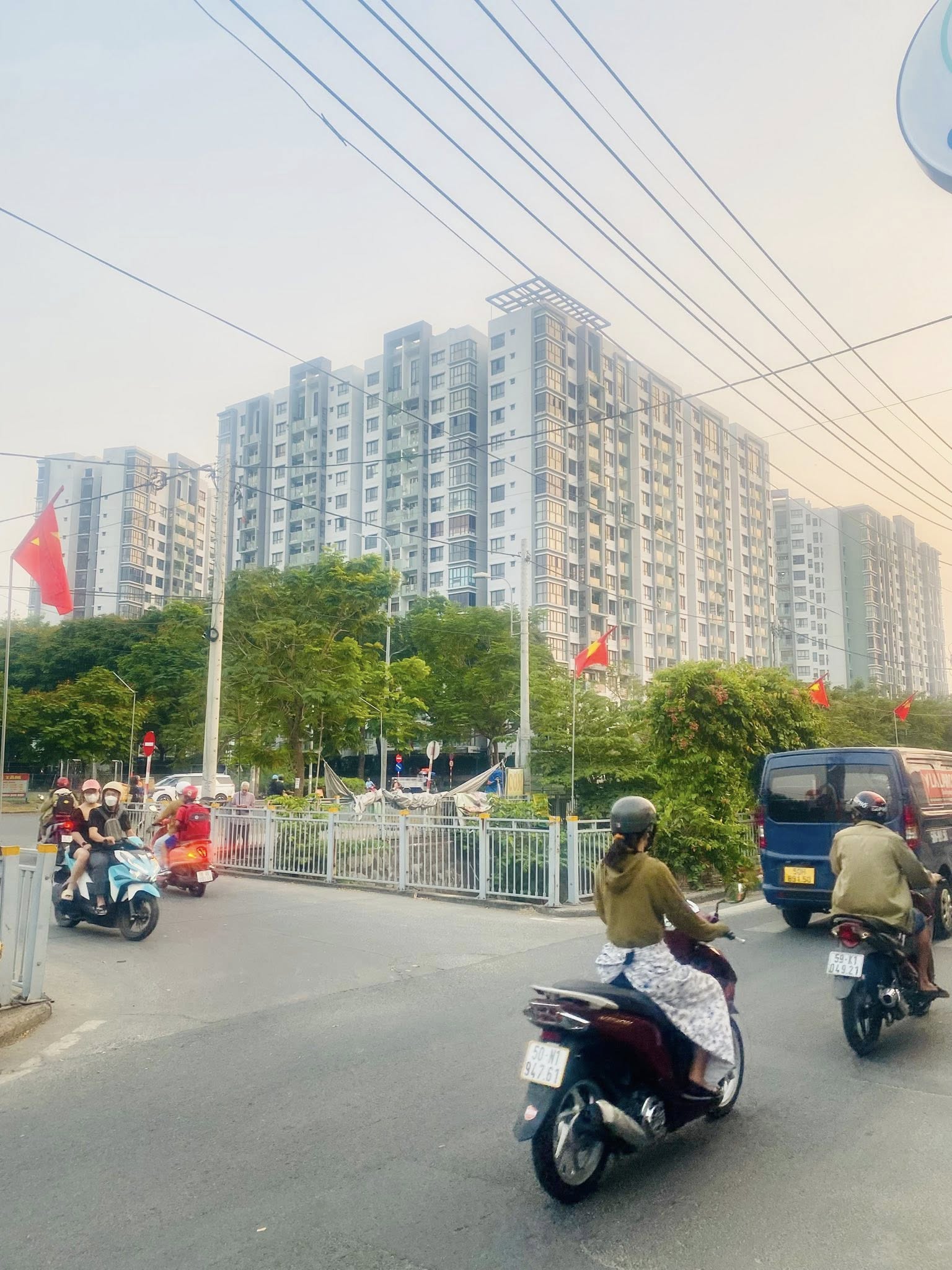 NGAY AEON MALL – MẶT TIỀN ĐƯỜNG 12M CÓ VỈA HÈ – ĐỐI DIỆN CÔNG VIÊN – 60M – GIÁ 8.X