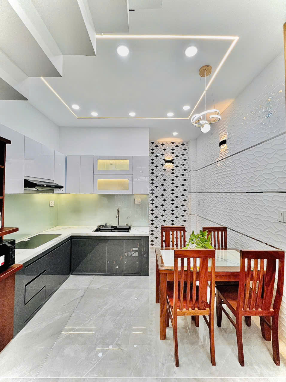 💎 MẶT TIỀN HỒ VĂN LONG – VỪA Ở VỪA KINH DOANH – 7.1 TỶ