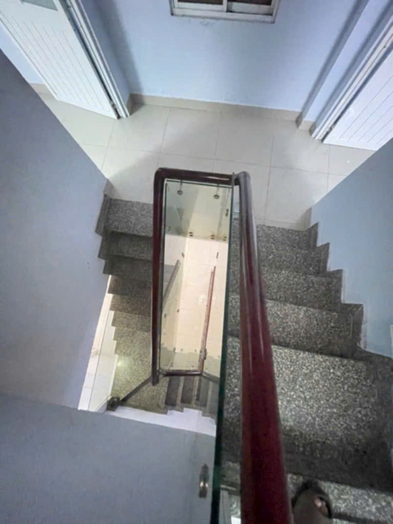 Bán Nhà Bình Tân - Hương Lộ 2 - [ Giá 4.95 Tỷ ]