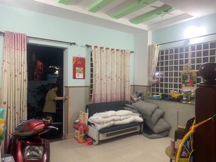 NHÀ PHÚ NHUẬN - HXH THOÁNG ĐỖ CỬA - NGANG GẦN 5M - 67M2 4 TẦNG - 9.5 TỶ.