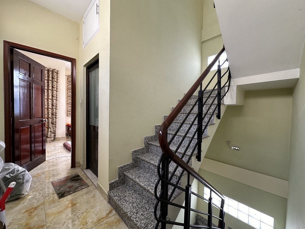BÁN NHÀ 4 Tầng BTCT Phường 6 Quận 8🏠