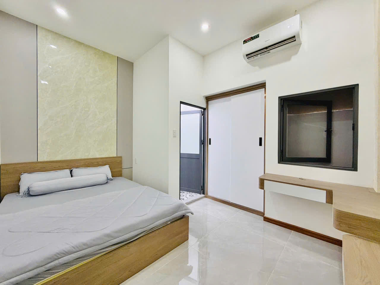 BÁN NHÀ NHỈNH 5 TỶ - NHÀ 4 TẦNGT3TGAW