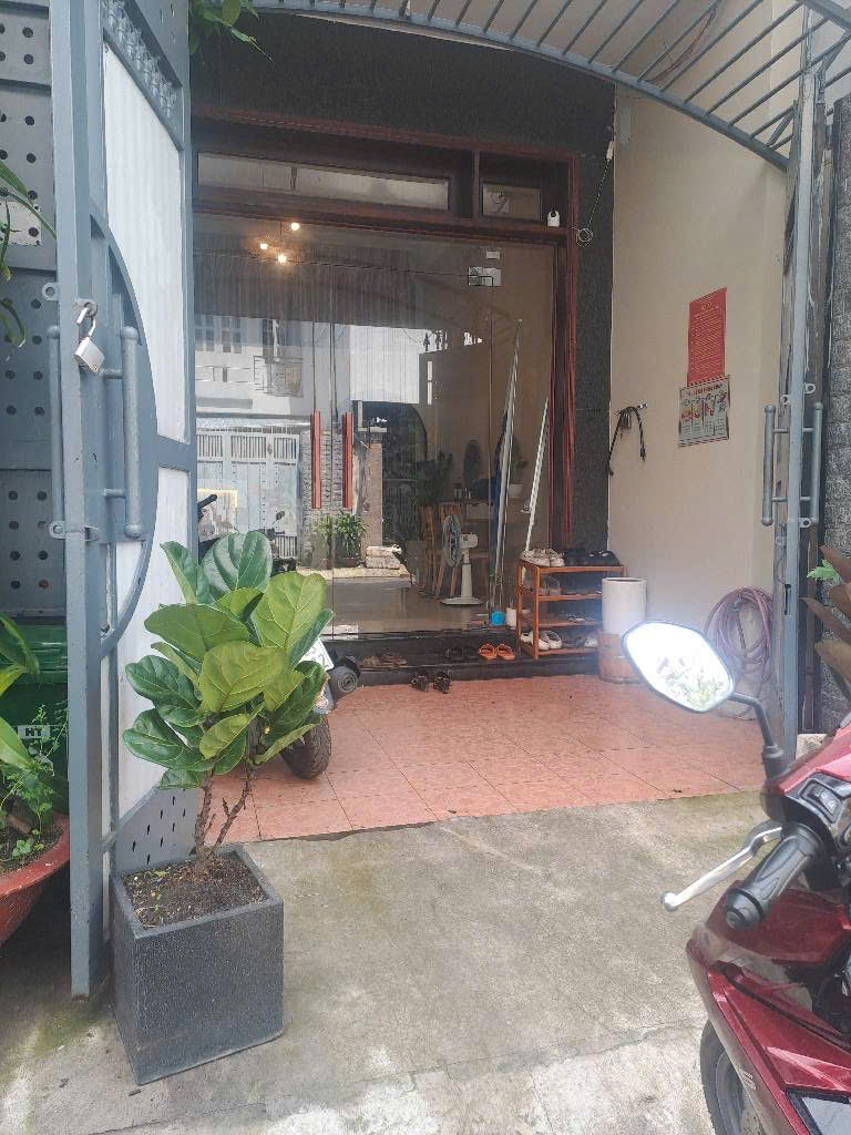 Bán nhà mặt tiền ngay chợ đo đạc an khánh  Q2 –nhà 4 tầng , 4.2x20 –chỉ 19.9 TỶ