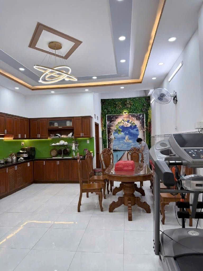 Nhà 3 Tầng HXH 4m Phan Huy Ích, Gò Vấp. 80M2 Ngang Đẹp 5m Bán Chỉ 8,5 Tỷ.