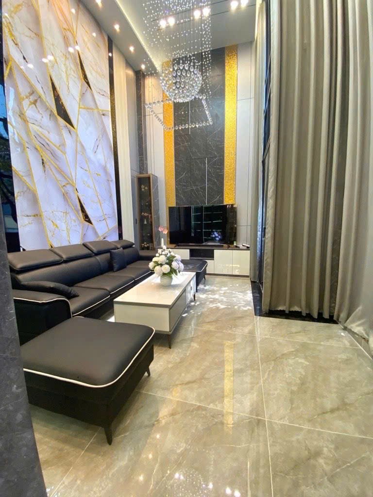 Nhà Đẹp Hẻm 6m - 6 Tầng Có Thằng Máy - 70M2 Chỉ 13,9 Tỷ - Tại Quang Trung, Gò Vấp.