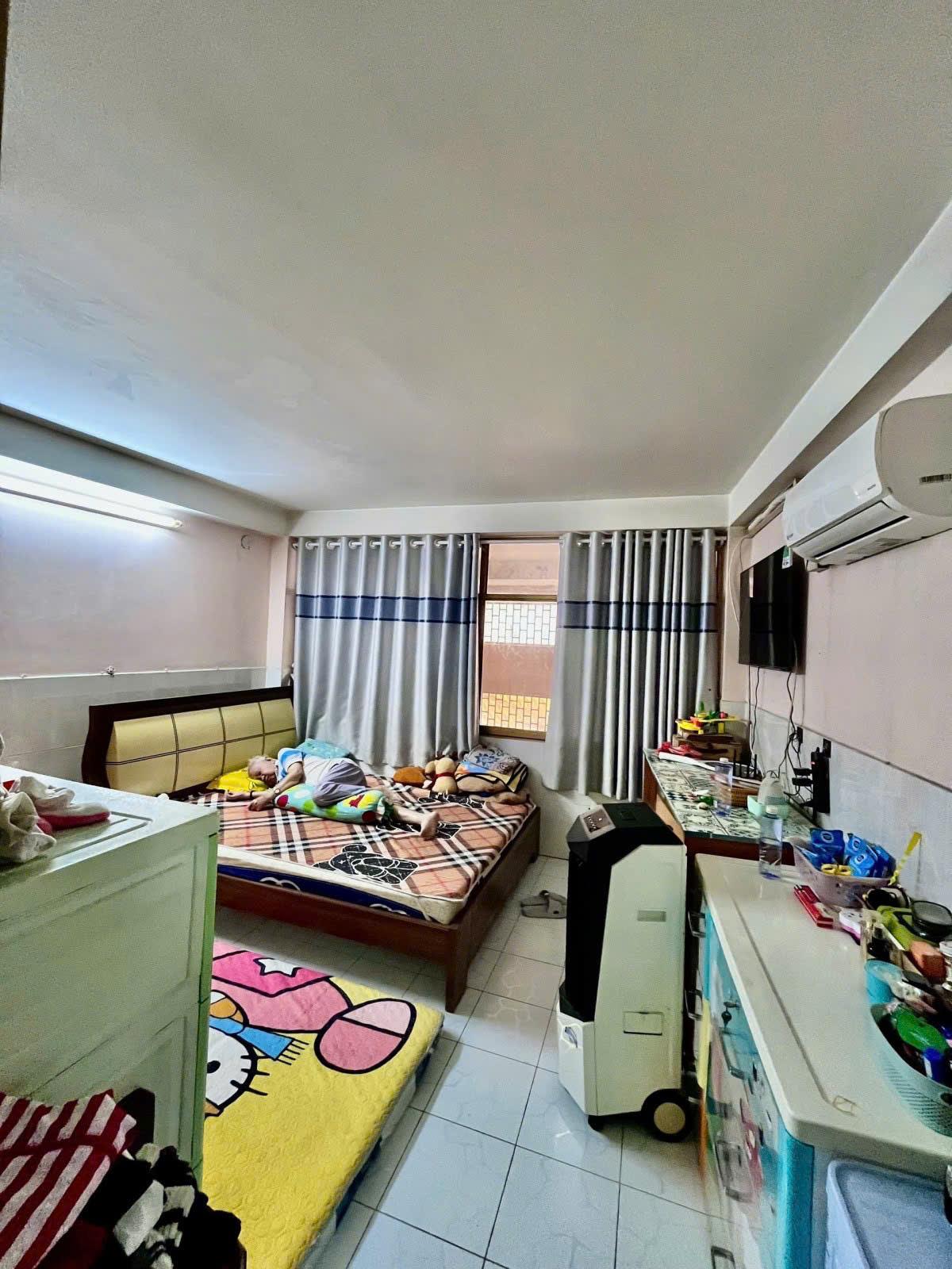 Bán Nhà 4 Tầng,10m Ra Mặt Tiền Đường 3/2,Nhà 2 Mặt Thoáng,50m Chỉ 8Tỷ50Tr G6a1p TL tốt