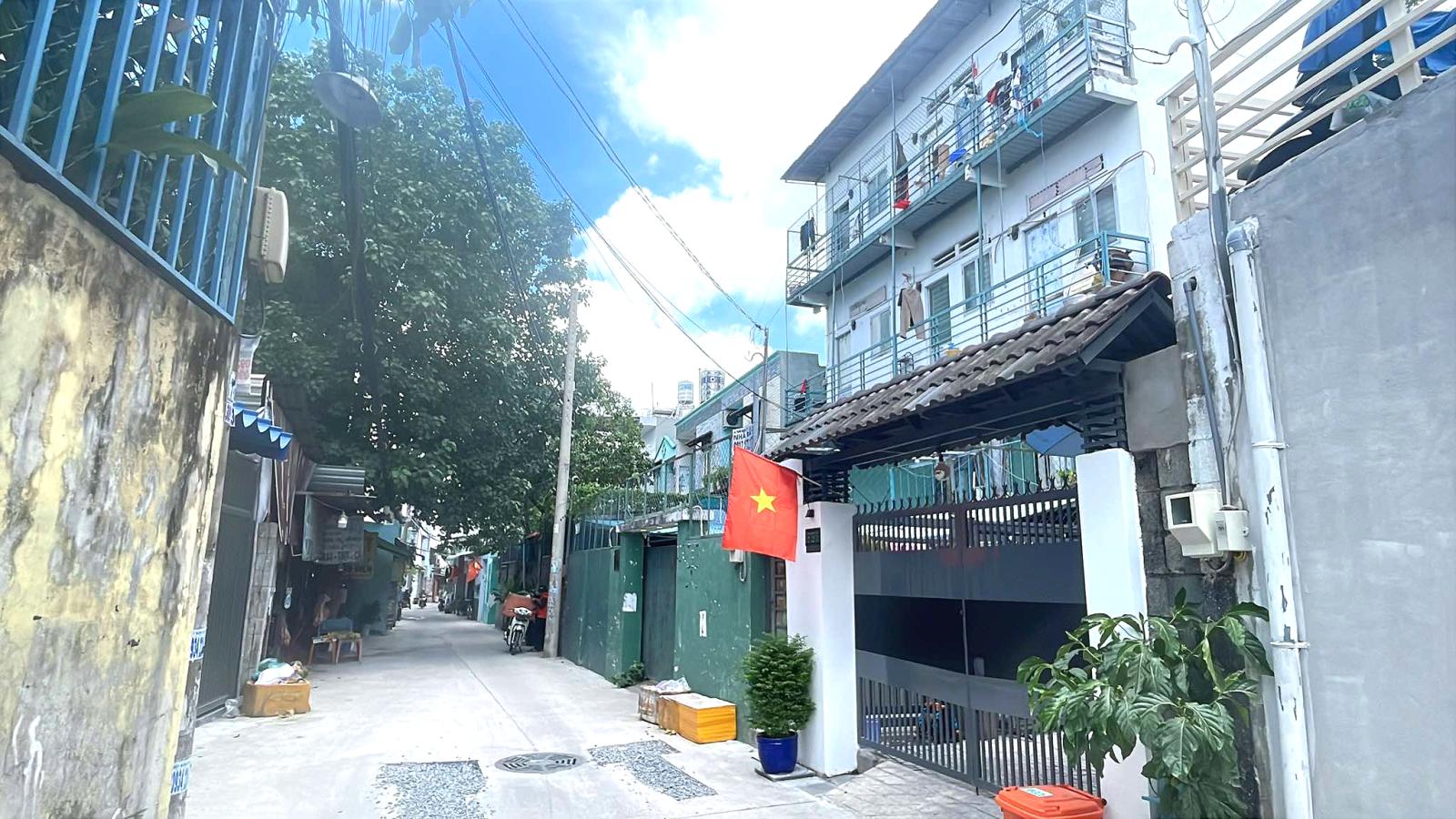 Bán CHDV 32 Phòng Linh Chiểu, Gần Võ Văn Ngân, 202m², Thu 90 Triệu/Tháng