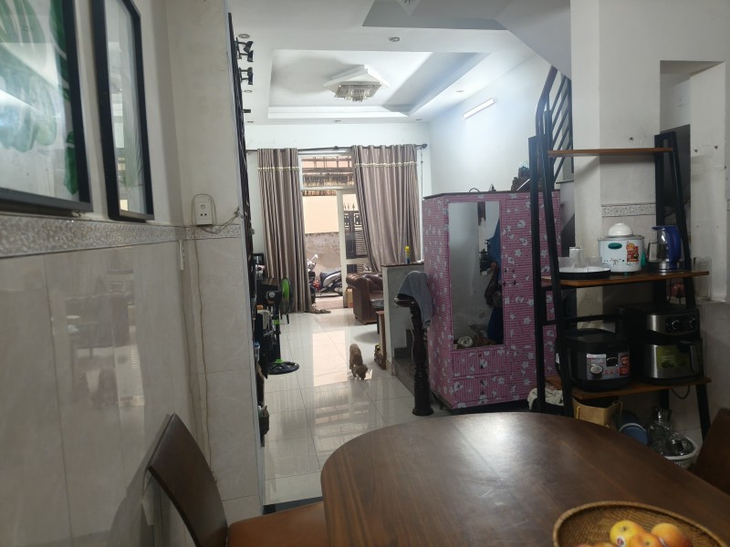 Bán nhà đường số 30, Bình Trưng Đông, Q2, TP HCM. DT 94m2, 3 tầng. Giá 7.9 tỷ, SH. 0933125879