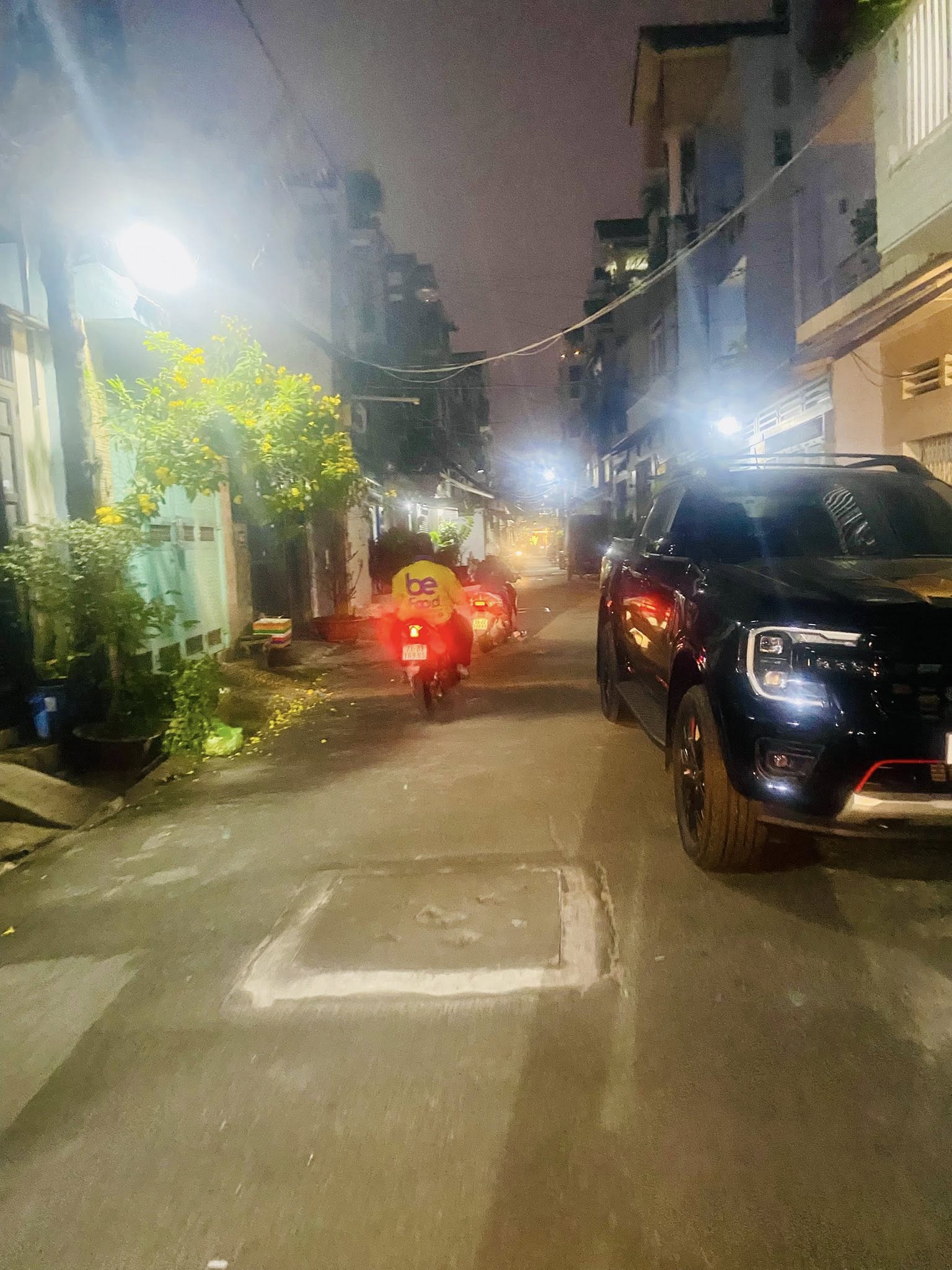 BẠN ĐANG TÌM NHÀ 4 TẦNG HẺM TẢI THÔNG VƯỜN LÀI GIÁ NHỈNH 8?