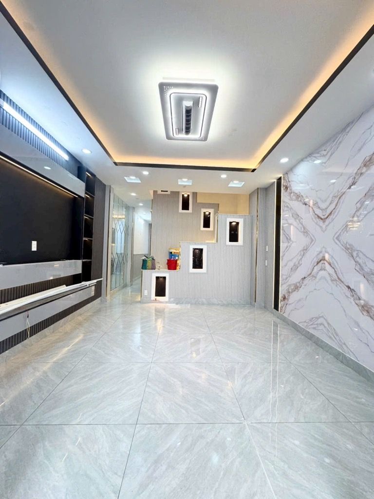Nhà lô nhì Huỳnh Tấn Phát Thị Trấn Nhà Bè , 6,5*8m_48m²_ 4,86 Tỉ