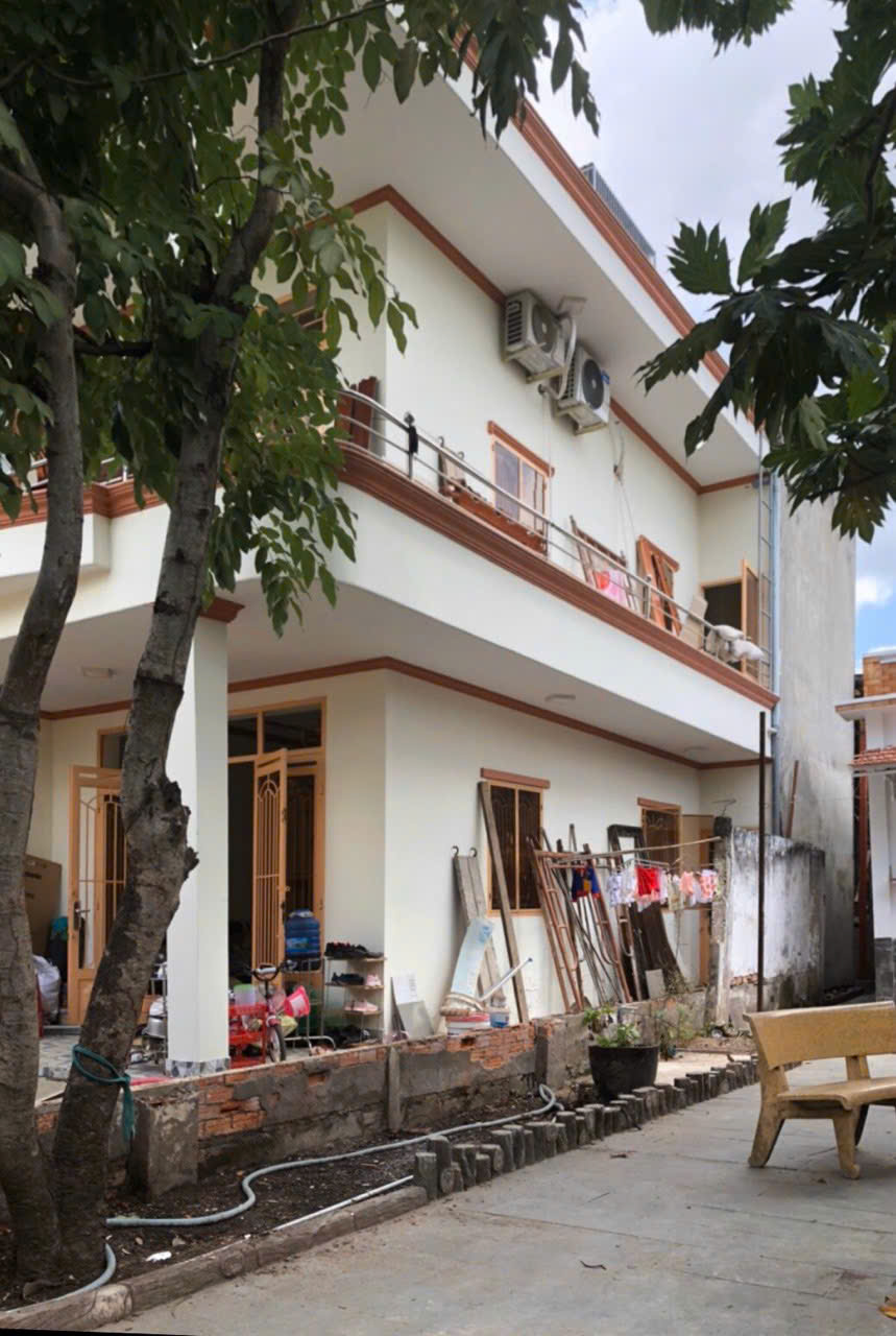 Bán Đất Tặng Nhà Trệt lầu Mặt Tiền Đường Số 5 Hiệp Bình Phước - Liền Kề KĐT Vạn Phúc