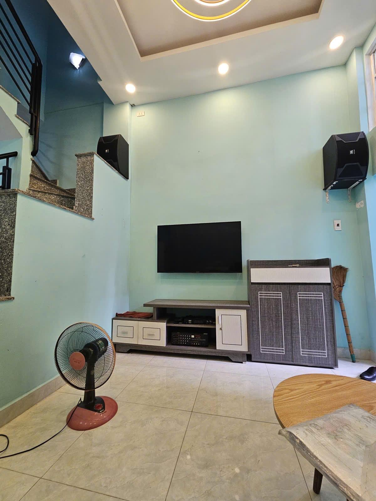 Chỉ 4.45Tỷ-XH Đỗ Cửa,15m RA MT VÕ VĂN KIỆT,39m Sổ 2025 Hoàn Công đủ,Full Nội Thất