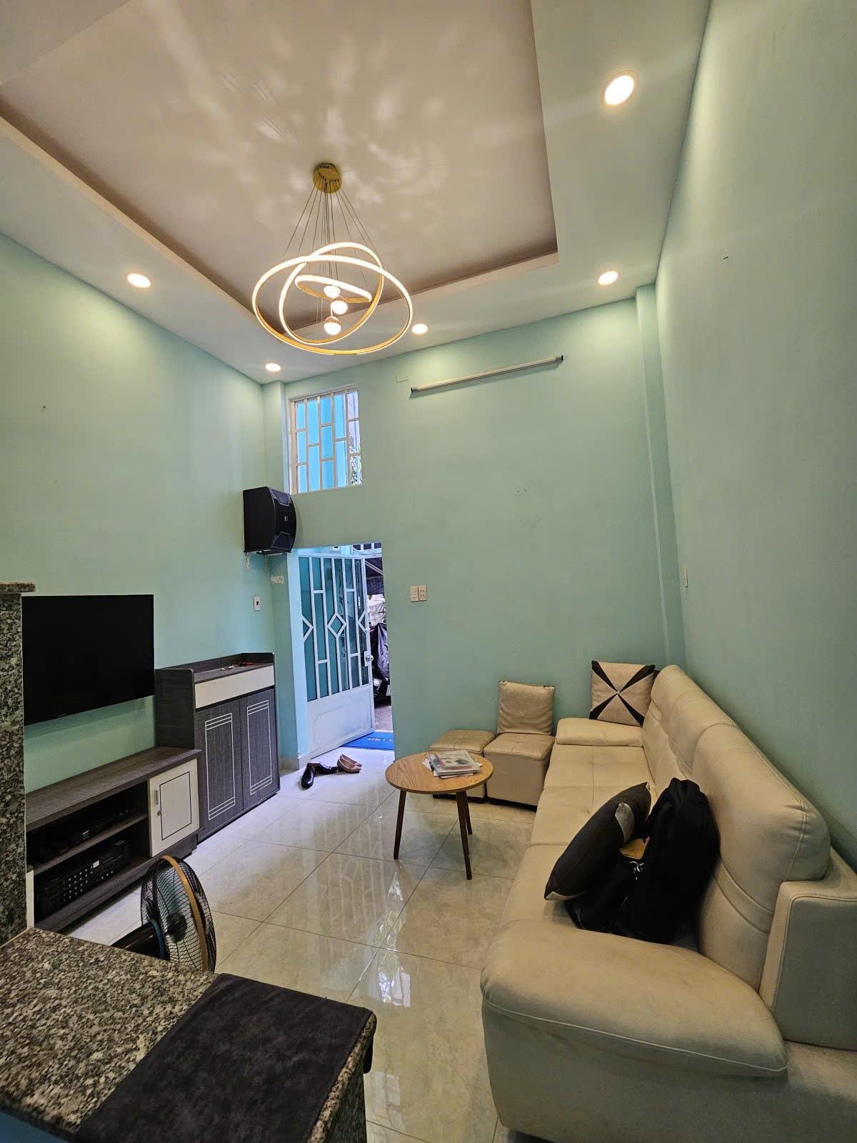 Chỉ 4.45Tỷ-XH Đỗ Cửa,15m RA MT VÕ VĂN KIỆT,39m Sổ 2025 Hoàn Công đủ,Full Nội Thất