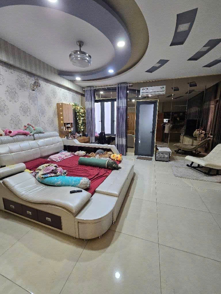 Nhà đẹp Hẻm Xe Tải 6m - 6 tầng Có Thang Máy ~ 116m2 Chỉ 15.5Tỷ - Tại Cống Lỡ, Tân Bình