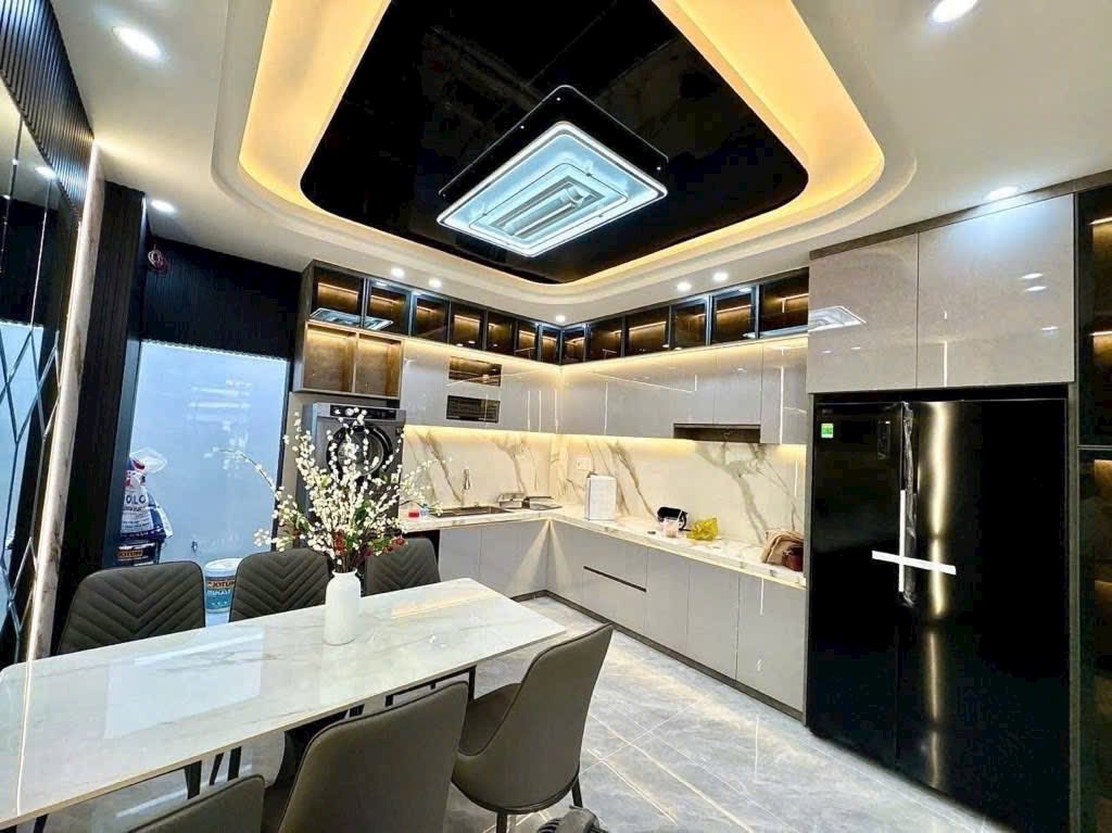 NHÀ HẺM XE HƠI HUỲNH TẤN PHÁT, NHÀ BÈ – NHÀ FULL NỘI THẤT – 6,79 TỶ