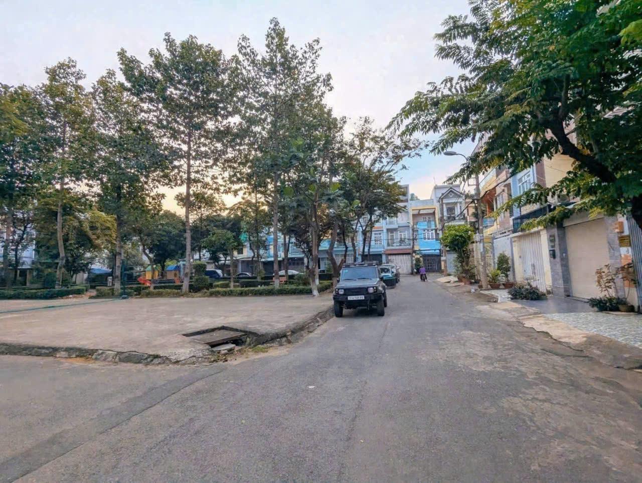 Bán nhà hẻm 8 Phổ Quang, phường 2, Tân Bình; (4x10,5m) chỉ 7,5 tỷ