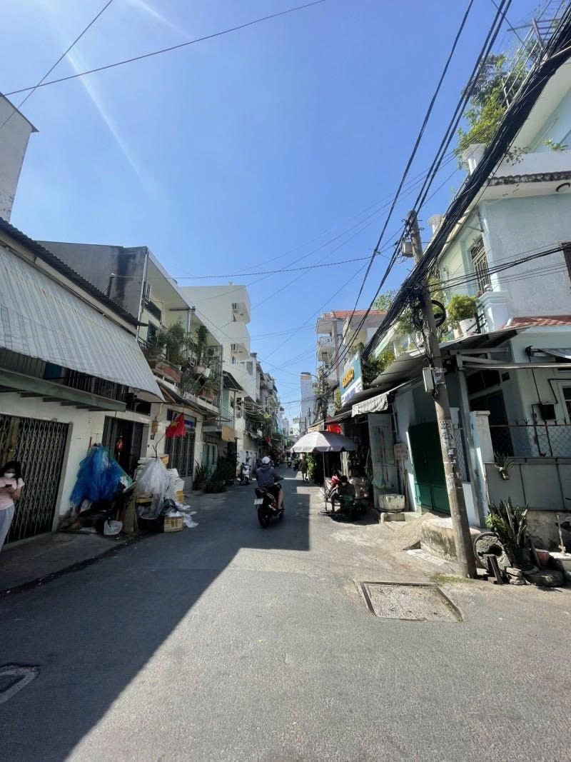 Bán Nhà HXH 7m Thiên Phước - giao Lý Thường Kiệt, 5,6x10m, 2 Tầng - 3 PN, chỉ 7,8 tỷ.