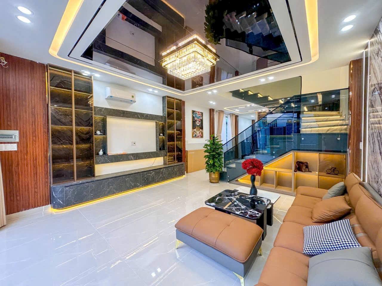 NHÀ PHỐ XÂY DỰNG TÂM HUYẾT - 1716 HUỲNH TẤN PHÁT, NHÀ BÈ - 6,2 TỶ